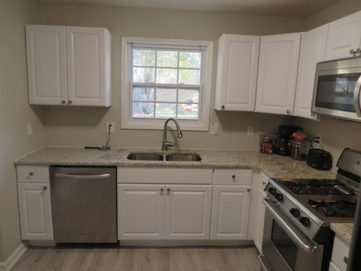 5 Star Atlanta Harsfield Guesthouse 칼리지 파크 외부 사진