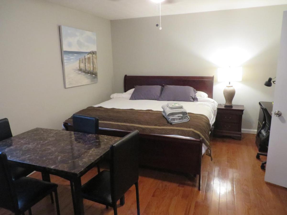 5 Star Atlanta Harsfield Guesthouse 칼리지 파크 외부 사진